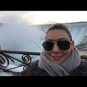 Meet your Posher, Silvija